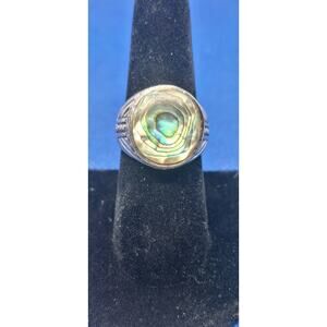 925 sterling silver ring Abalone- size 7.75- marked "Thailand 925"